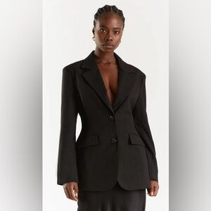 Dissh Cinched Blazer